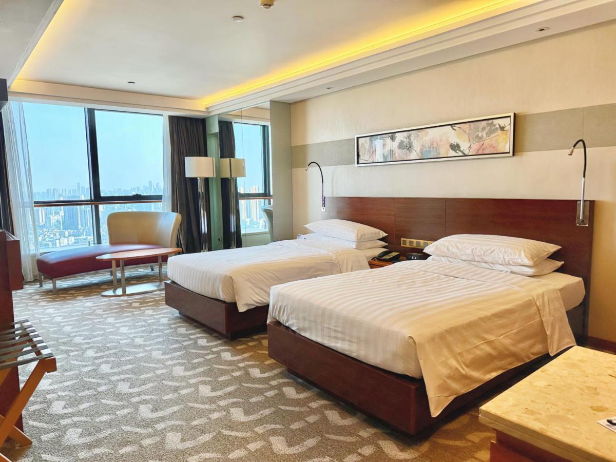 Swissotel Foshan, Guangdong - Free Shuttle To Canton Fair Zewnętrze zdjęcie